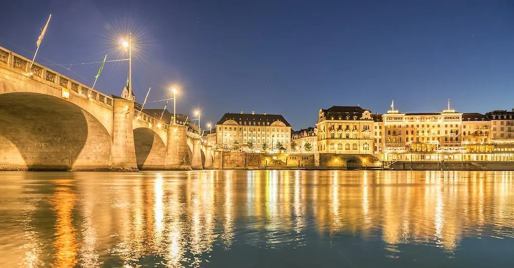 **** Hotel Essential By Dorint Basel City Schweiz